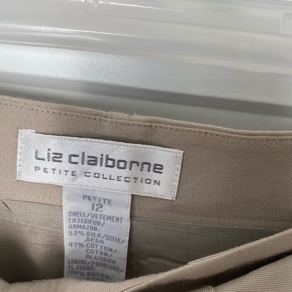 Liz Claiborne Button Down Tan Midi Belted Sz 12 Petite - Picture 9 of 10